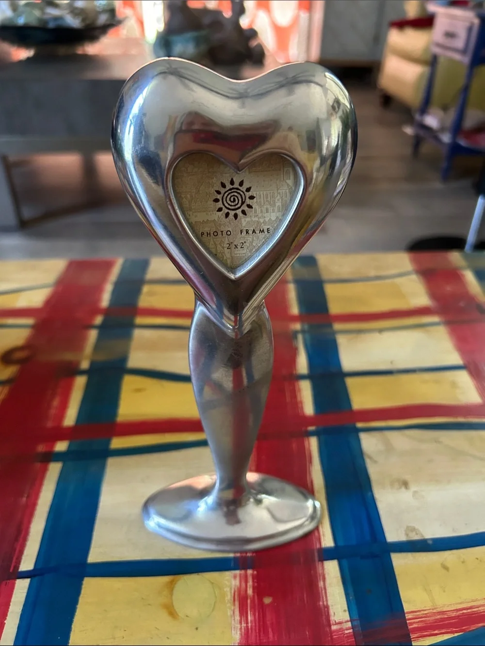 Heart-Shaped Silver Photo Frame Stand